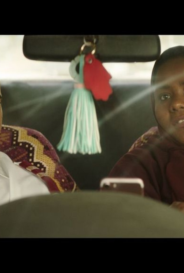 "نور شمس"..فيلم شاعري عن أم تقود سيارة أوبر بحثا عن ذاتها في شوارع جدة 