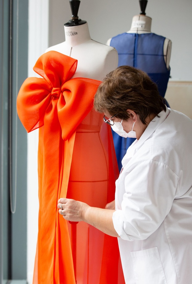 مجموعة Dior للألبسة الجاهزة للنساء لموسم ربيع وصيف 2022