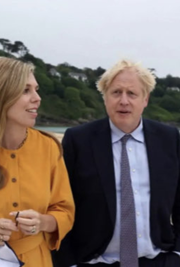  رئيس وزراء بريطانيا وزوجته