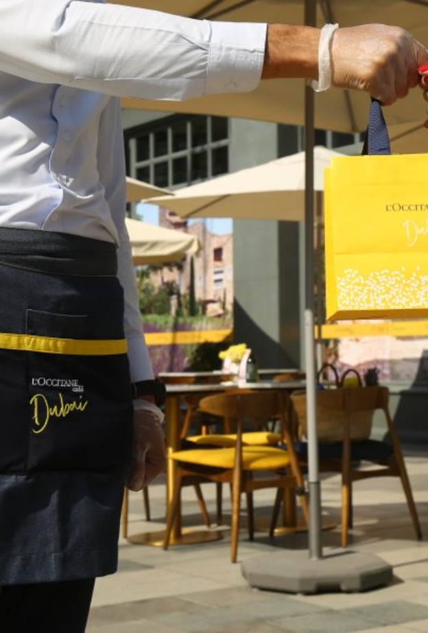 لوكسيتان كافيه تستقبلكم على ترّاسها الخارجي!