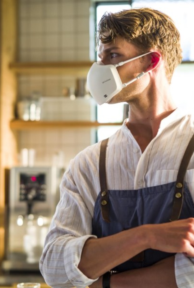 جهاز تنقية الهواء القابل للارتداء من إل جي في طريقه إلى الإمارات