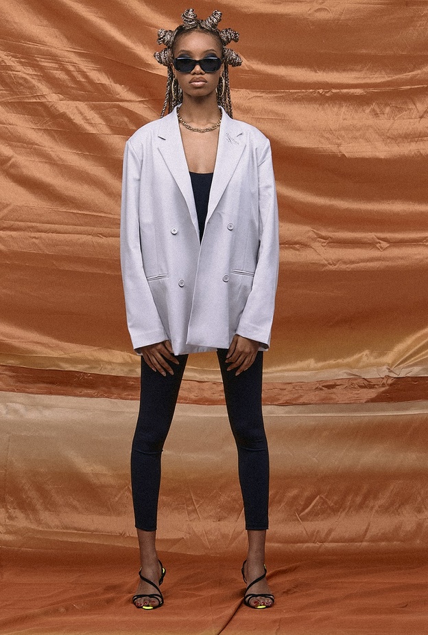 أناقة خريفية متميزة من وحي أكبر تشكيلات موقع نمشي