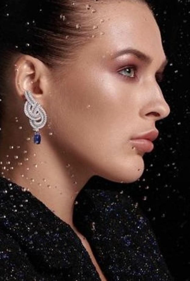 إطلالات مكياج بتناغم لوني فريد مع أفخم المجوهرات في جلسة تصويرية خاصة لـ "هي" من دار CHANEL 2021