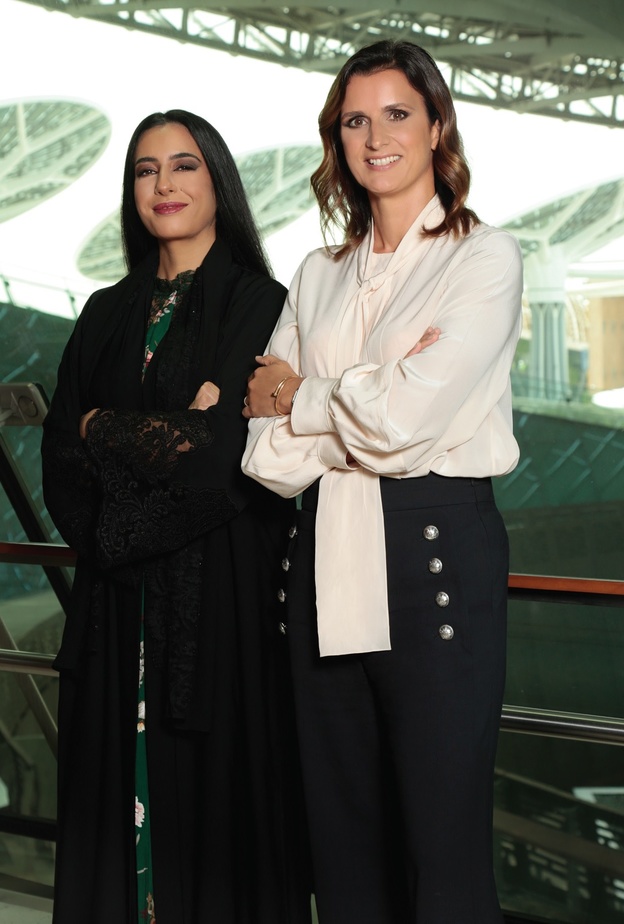 Sophie Doireau الرئيسة التنفيذية لـ"كارتييه” في منطقة الشرق الأوسط والهند وإفريقيا، وHind Alowais نائب رئيس أول المشاركات الدولية في إكسبو 2020