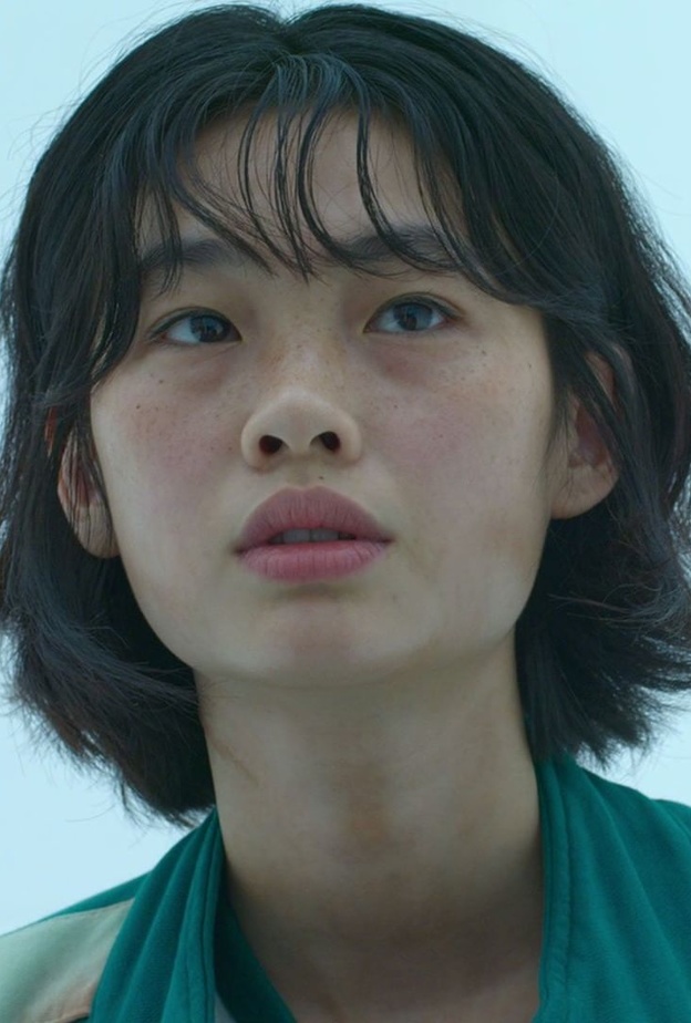 كيف أدى نجاح مسلسل "Squid Game" إلى تورط نتفليكس في أزمات قانونية؟