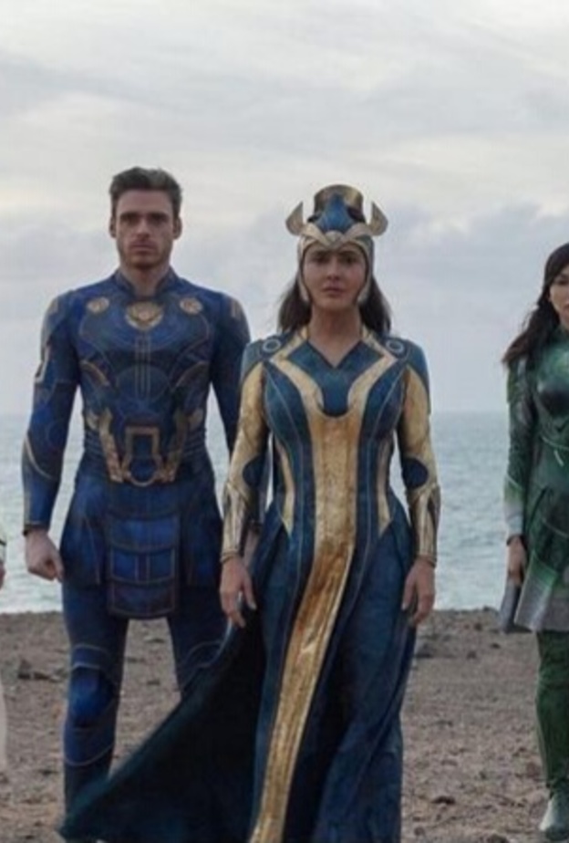 شاهدوا لقطات الأبطال الخارقين الأولى من فيلم "Eternals"