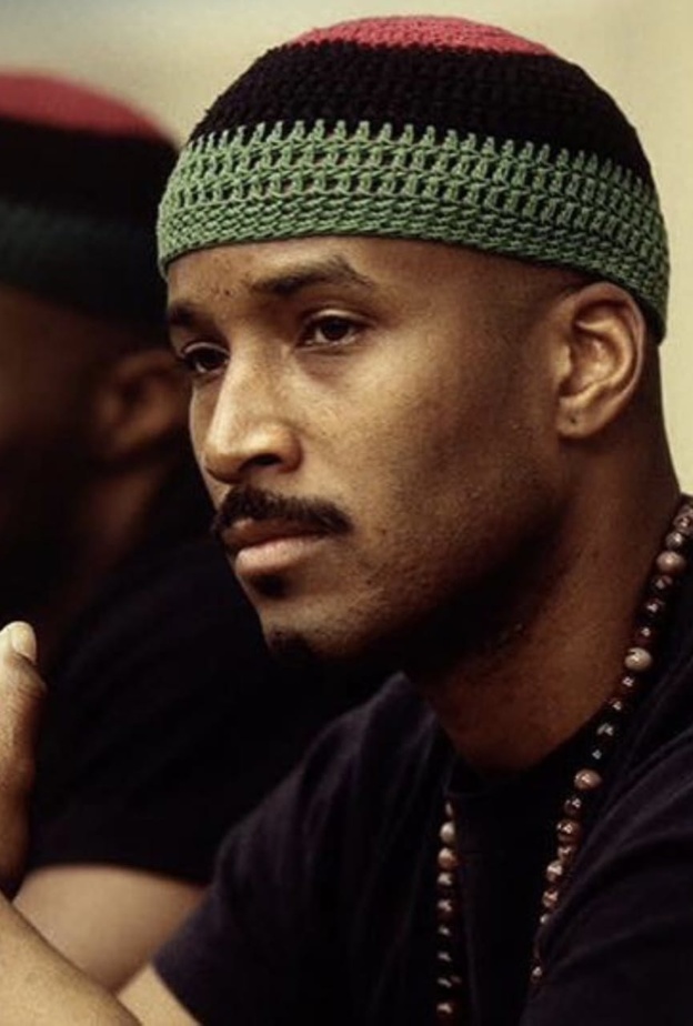 وفاة غرانفيل أدامز عن عمر يناهز 58 عامًا