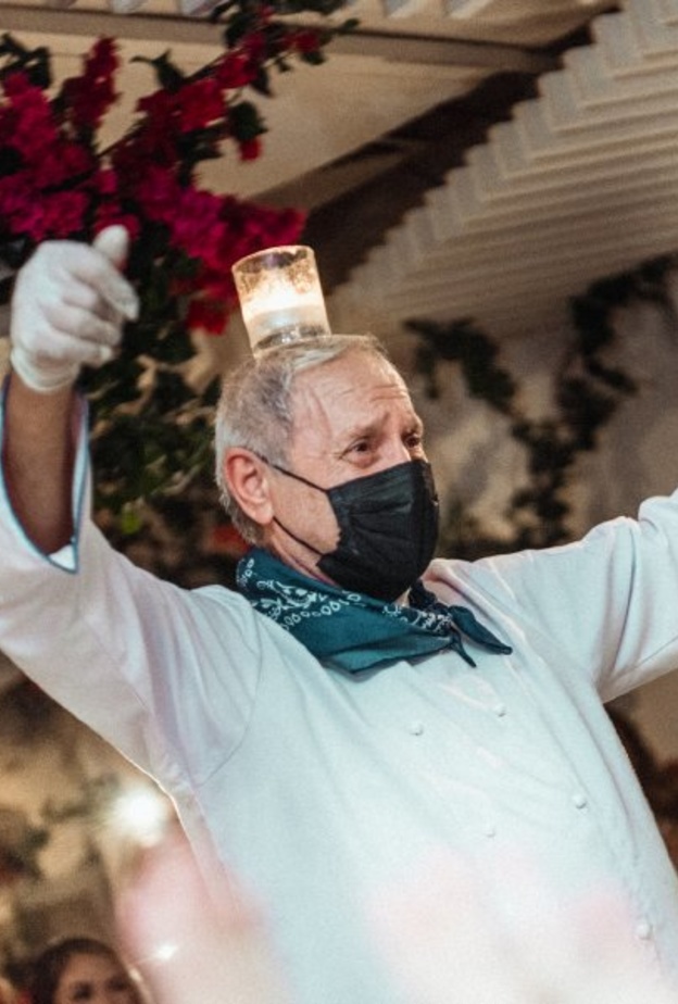 تعرّف الى فوتيوس، الطاهي المتميز وصاحب العروض الساحرة في أوبا