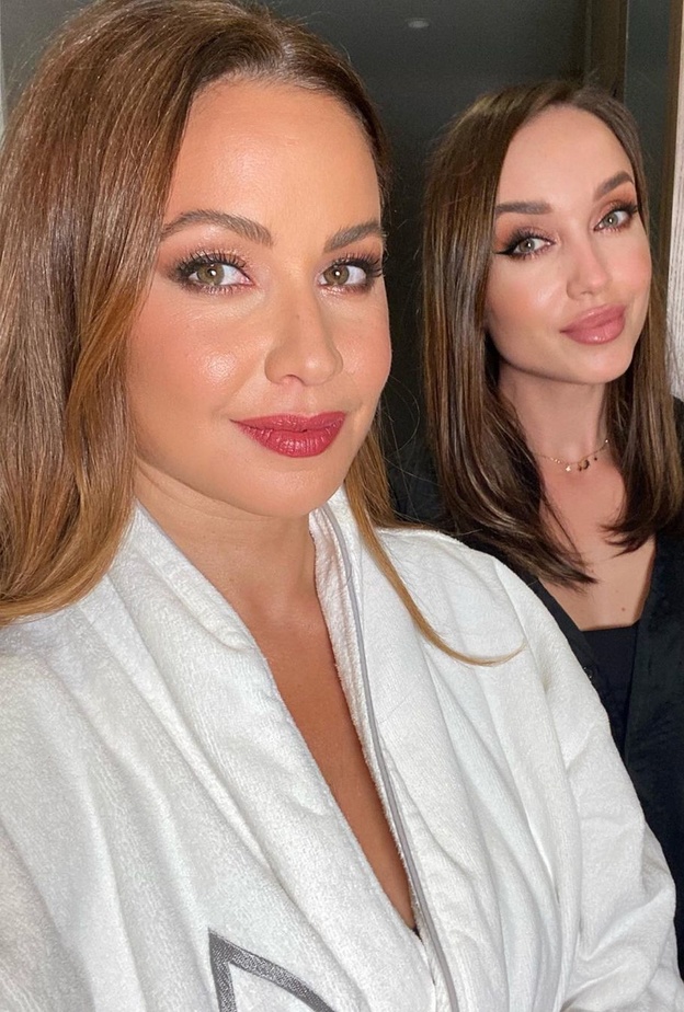 ريا ابي راشد بمكياج وردي ناعم - صورة من انستغرام Alexandra Shemetova