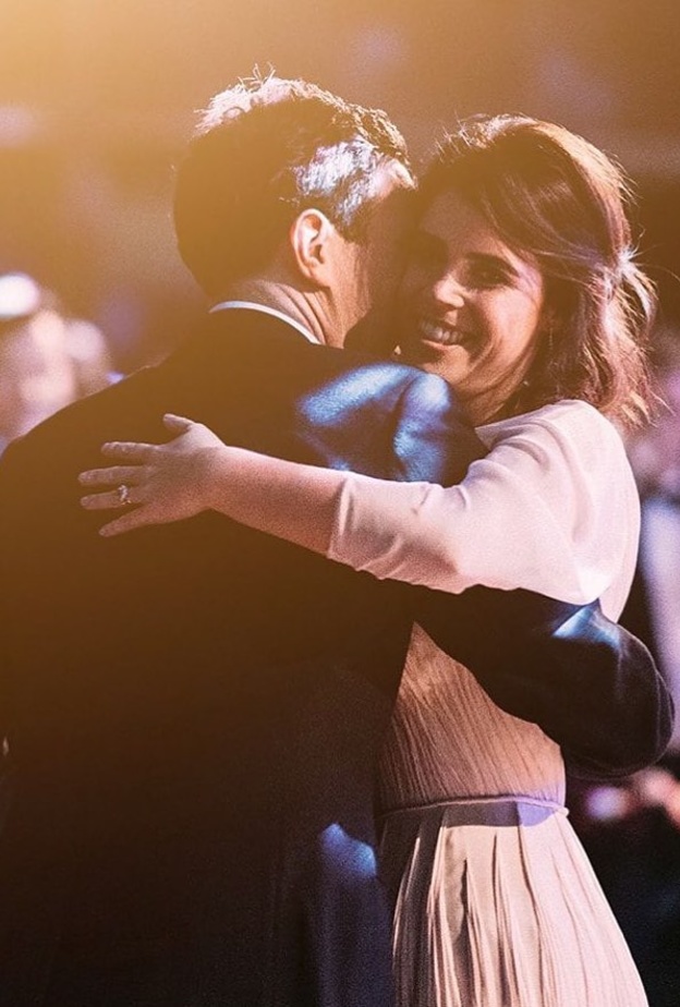 شاهد الصورة التي نشرتها دوقة يورك لزفاف الأميرة يوجين