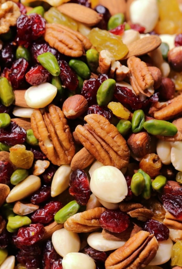 أسوء أنواع المكسرات وأفضلها