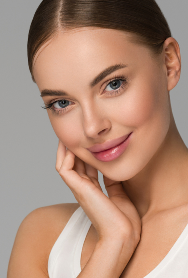 بشرتك بتغطية سلسة مع هذه المستحضرات