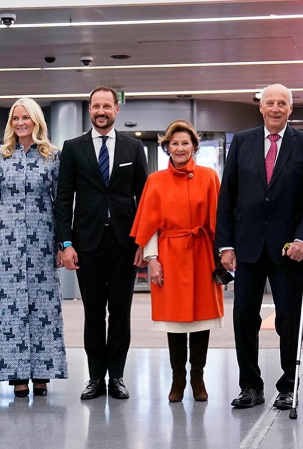 العائلة المالكة النرويجية في افتتاح متحف مونك