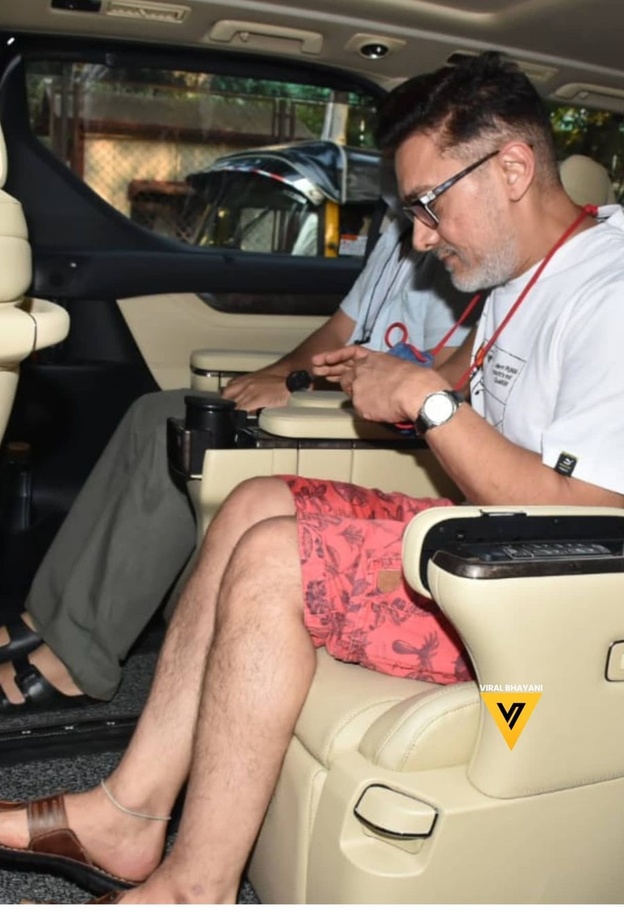 معجبي عامر خان يثنون عليه وعلى قراره "عدم إخفاء لحيته البيضاء" في أحدث ظهور له