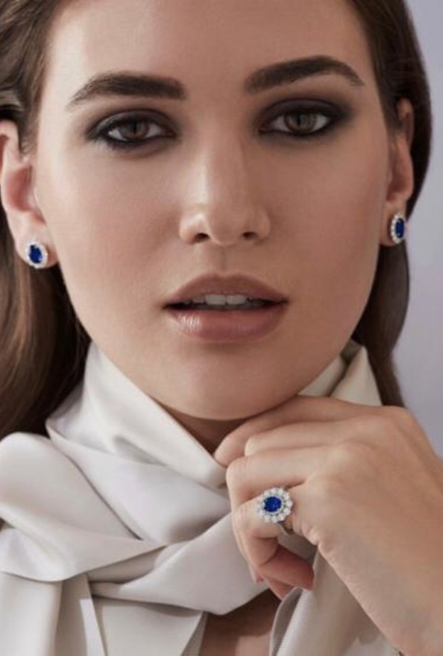 أقراط Garrard 1735