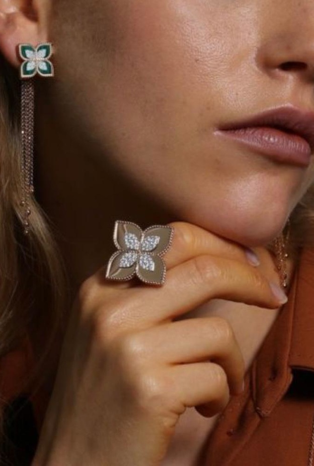 أقراط Princess Flower Orecchini من روبيرتو كوين Roberto Coin(1)