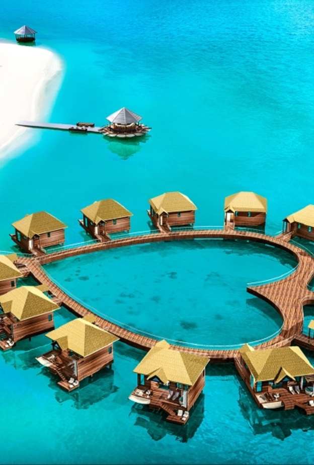 أكواخ رائعة على شواطئ جاميكا