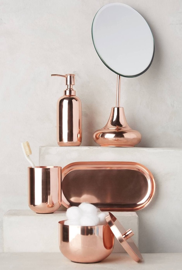 اكسسوارات نحاسية تزيين ديكور حمام بالأسلوب المودرن