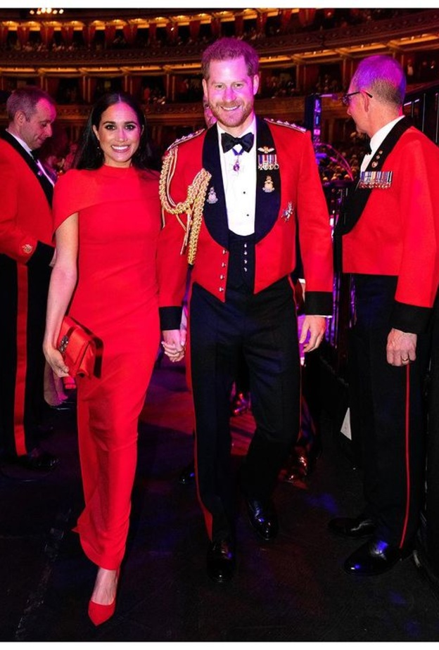 الامير هاري من اشهر الامراء الذين تخلوا عن اللقب دفاعا عن الحب