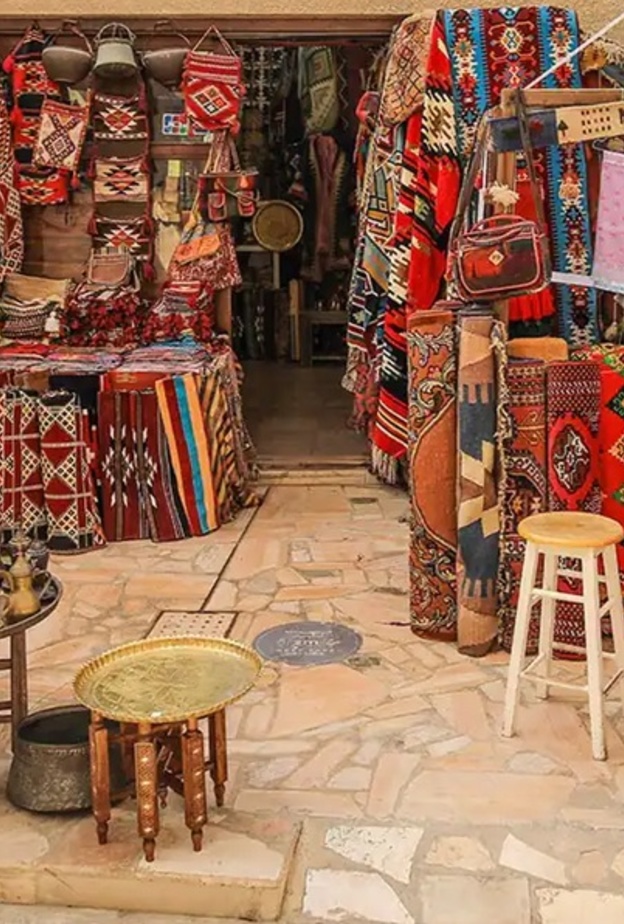 تجربة تراثية ساحرة في سوق الفهيدي - المصدر زوروا دبي