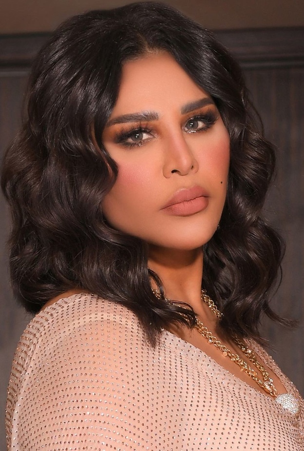 تسريحات شعر راقية من وحي النجمات الإماراتيات لـ اليوم الوطني الإماراتي