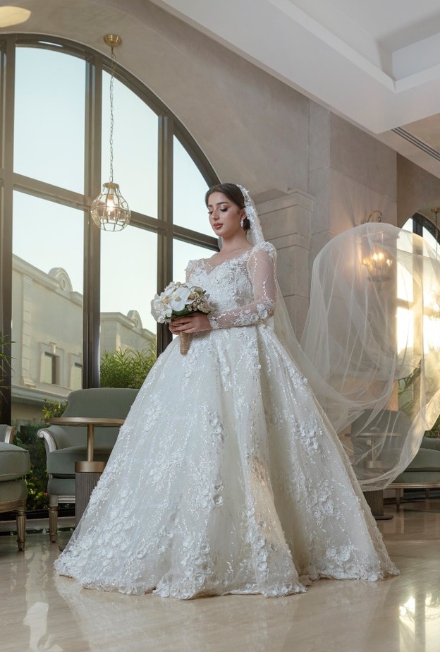 تصوير عروس بكاميرا المصورة ريم الحربي