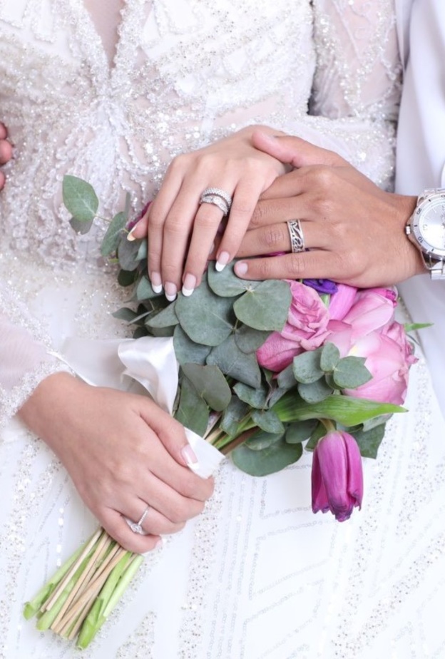 تصوير عروسين بكاميرا المصورة ريم احمد