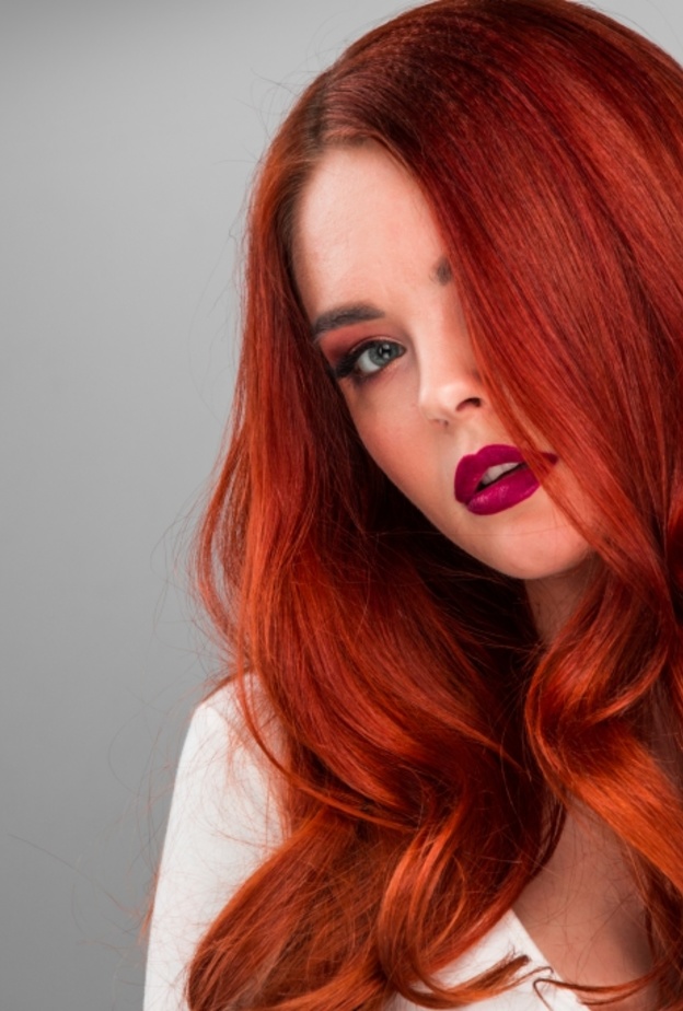 طريقة صبغ الشعر بالخلطات الطبيعية