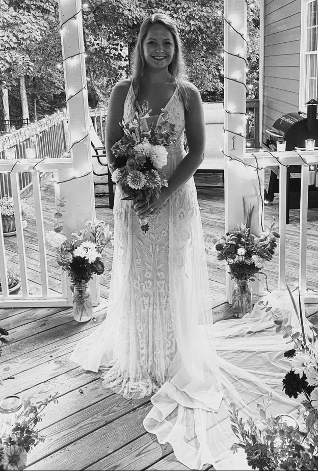 3 محاولات لإقامة حفل الزفاف في زمن كورونا