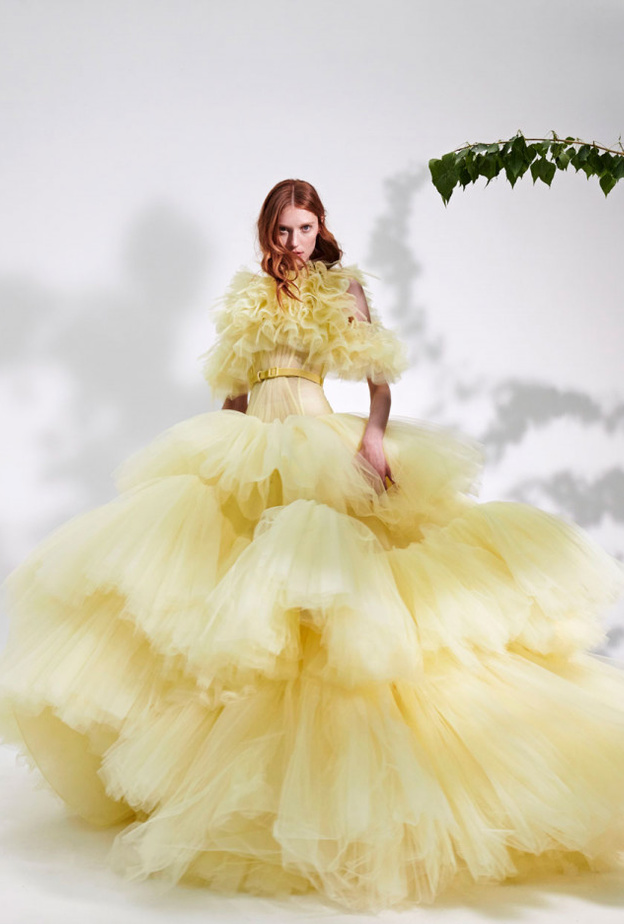 فساتين خطوبة منفوشة@azzi&osta