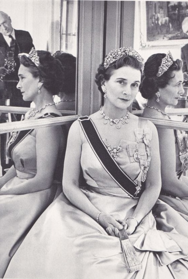 فستان زفاف أليس دوقة جلوستر Alice, Duchess of Gloucester