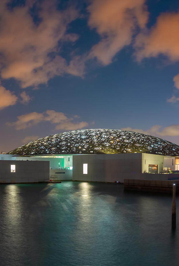 لقطة ساحرة لمتحف اللوفر أبوظبي - المصدر Khalid Al Hammadi.