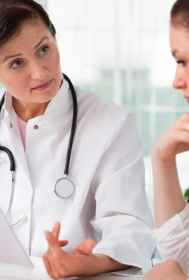 ما هي مميزات شريحة منع الحمل المزروعة في الذراع وما هي الأضرار