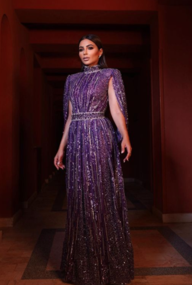 في اليوم الوطني الاماراتي تعرفي على نجمات الخليج الأكثر أناقة