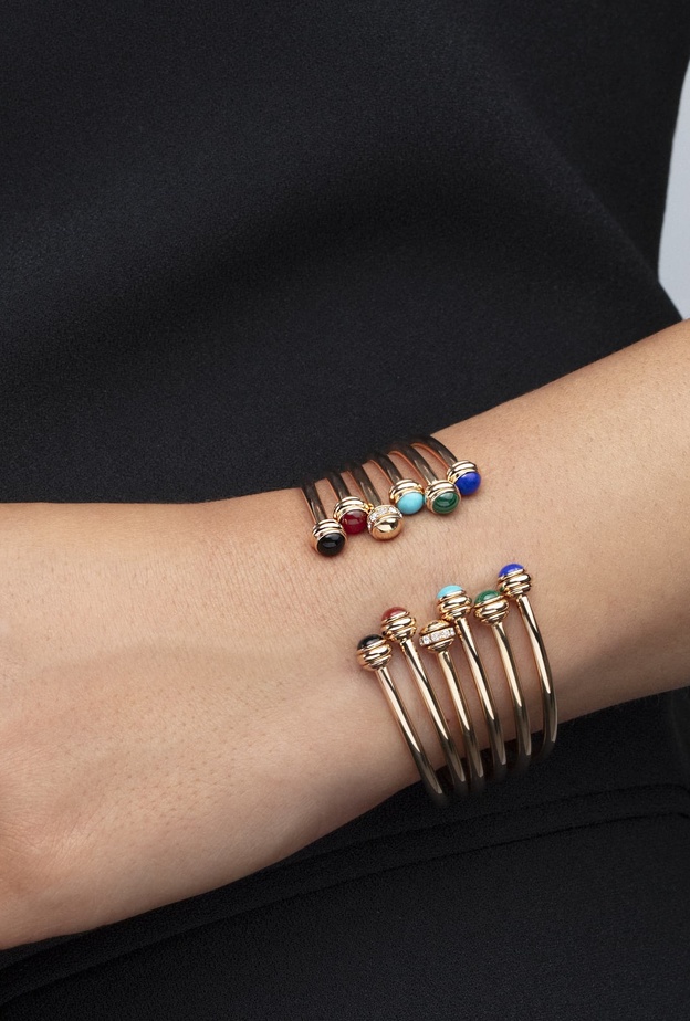 موديلات اساور ذهب مفتوحة لأناقة التكديس