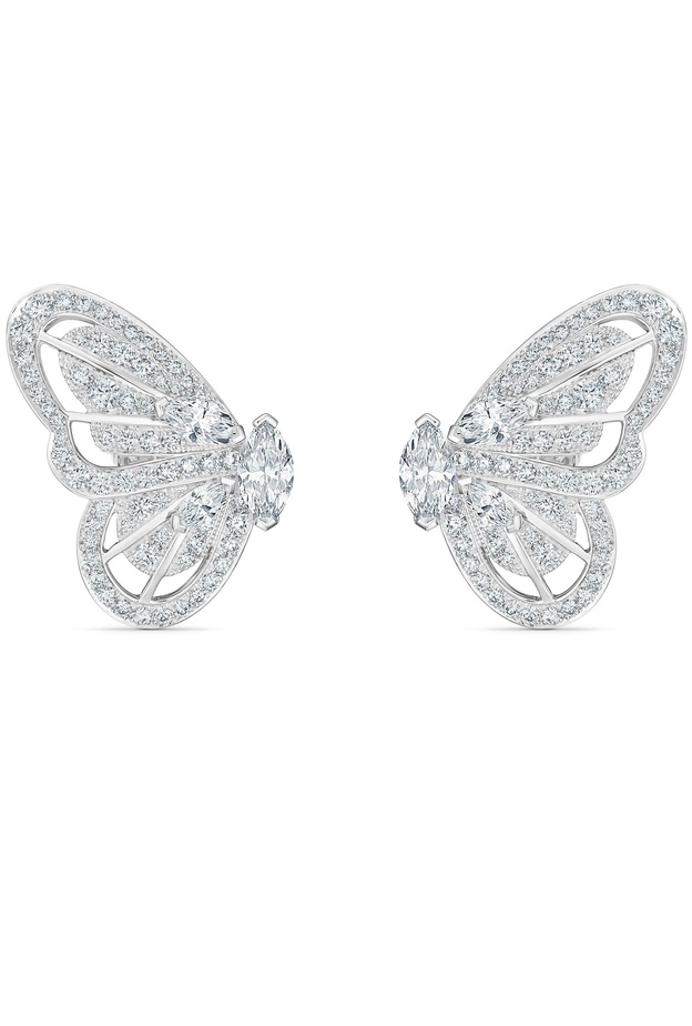 موديلات اقراط الماس على شكل الفراشة من دار De Beers 