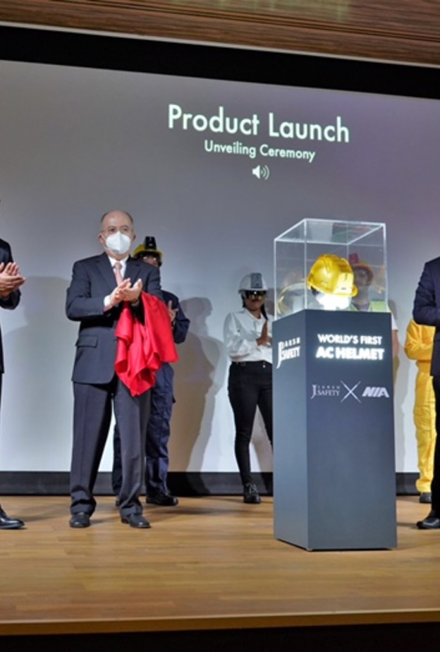 نيا ليمتد تُطلق أول خوذة سلامة مُكيّفة في العالم من الإمارات