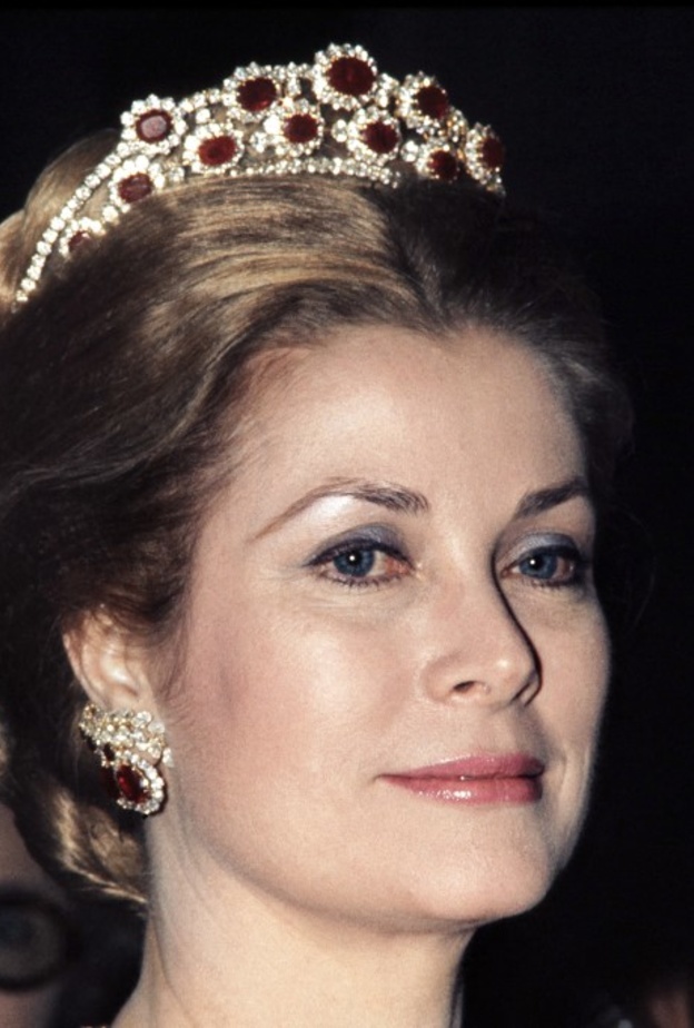 بتوقيع كارتييه Cartier.. تعرفي على أفخم المجوهرات الماسية الملكية