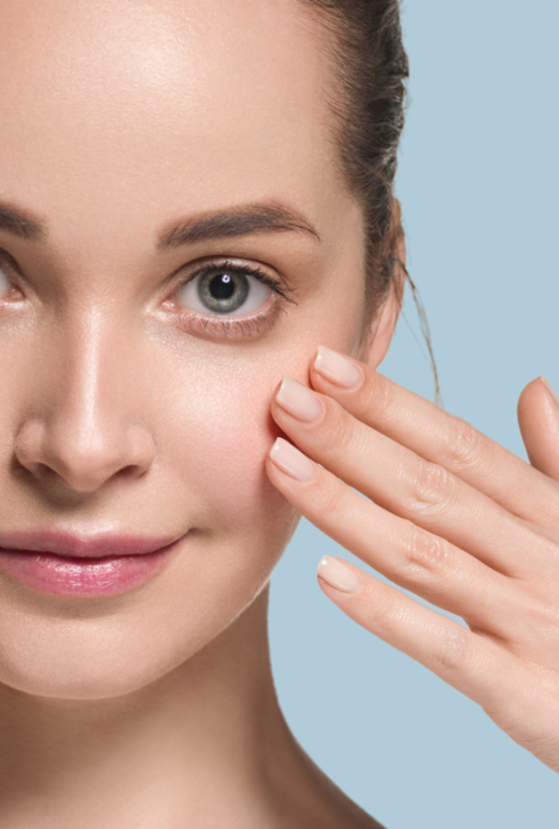 كيفية الحصول على بشرة متوهجة بمناسبة اليوم الوطني الإماراتي