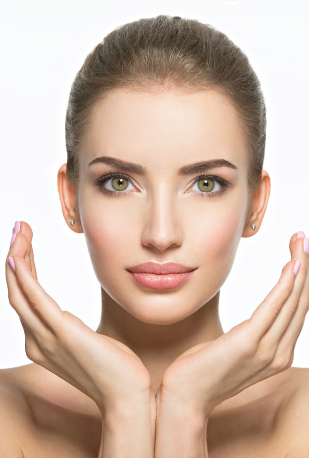 فوائد الكيوي لبشرة ناعمة ومتجددة في الشتاء وكيفية استخدامه