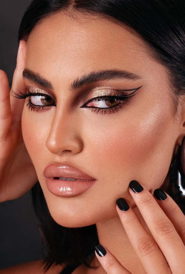 طرق رسم الآيلاينر 3Dداني كامل