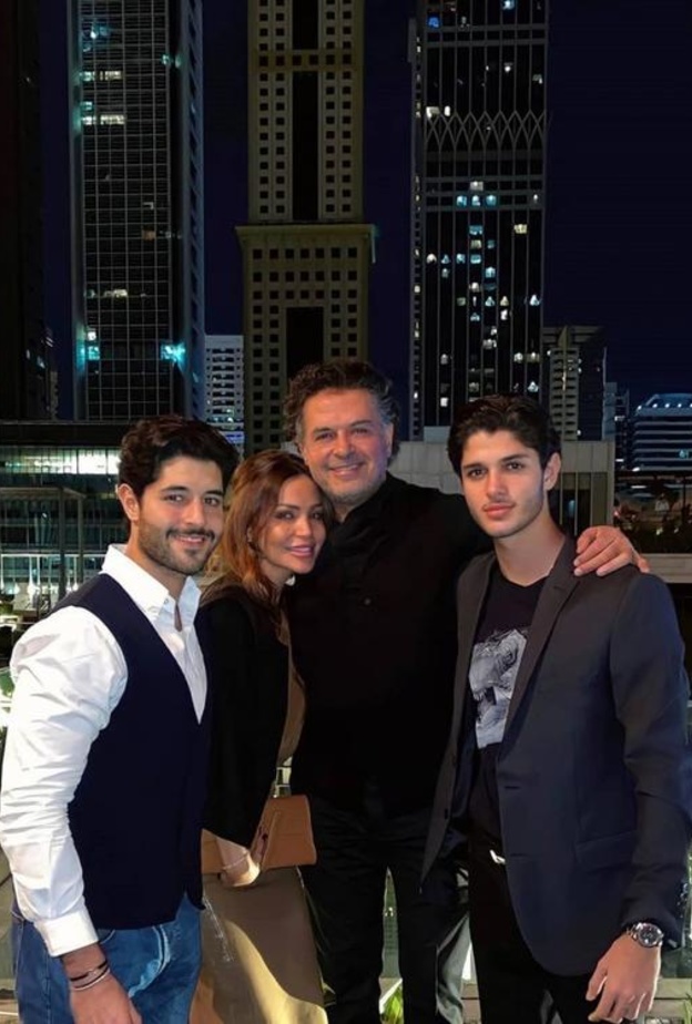  أبرز نجوم عرب حصلوا على الإقامة الذهبية في الإمارات