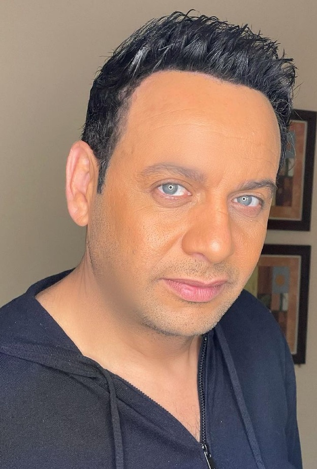 مصطفى قمر
