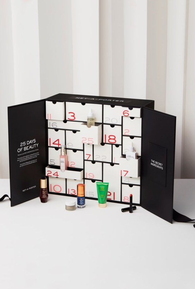 الرزنامة الجمالية الخاصة بموسم الأعياد من Net-a-porter