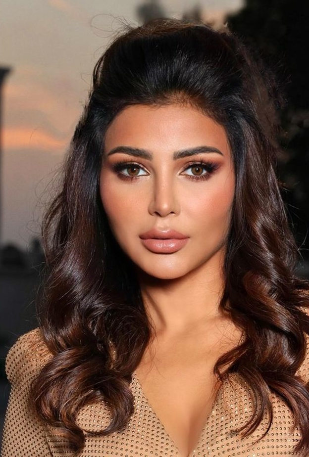 تسريحات شعر مميزة من وحي نجمات الإمارات بمناسبة اليوم الوطني الاماراتي