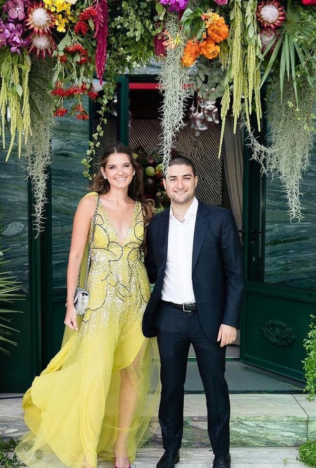 ميشيل إيلي صعب يحتفل رسميا بخطوبته