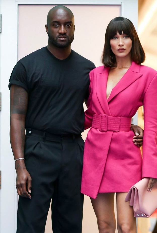 نجمات عالميات ودّعن المصمم الأميركي فيرجيل آبلوه على طريقتهن الخاصة