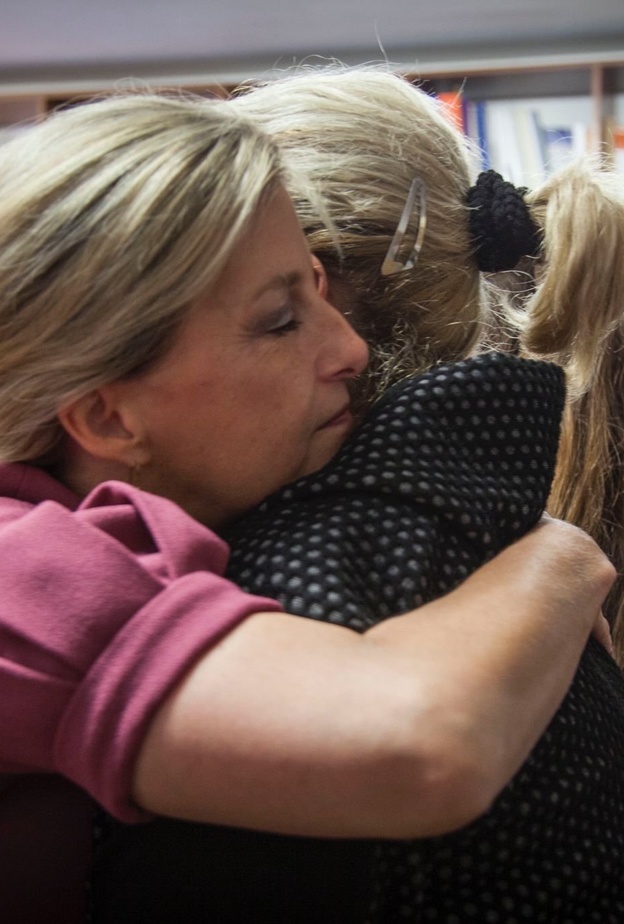 دوقة كورنوال وكونتيسة وسكس تعيدان نشر تغريدة عن العنف ضد النساء