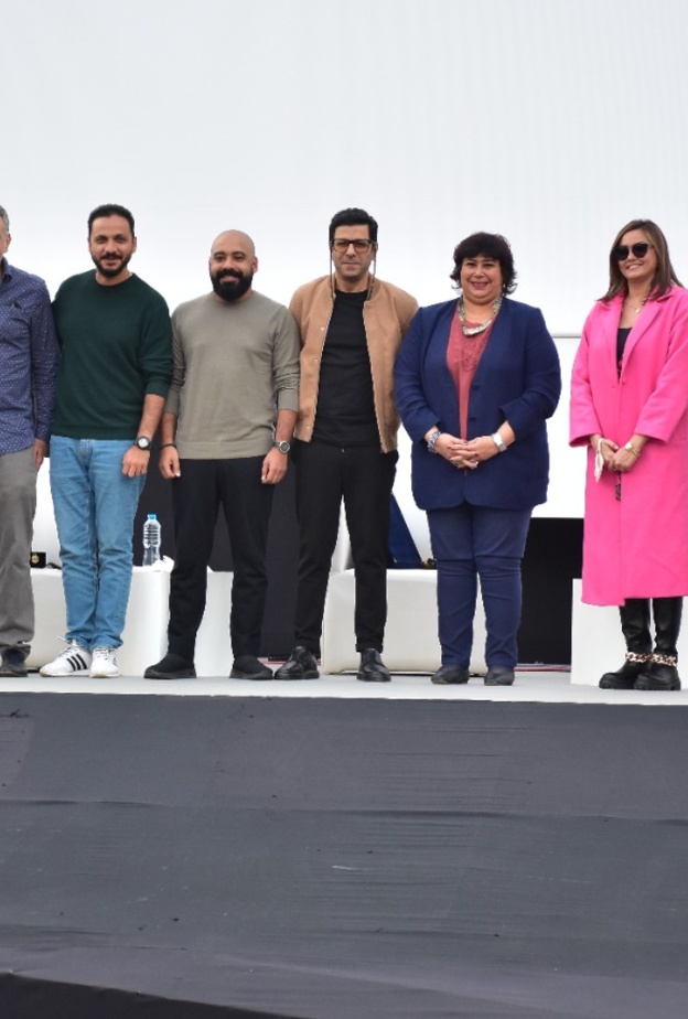 تكريم صناع مسلسل "الاختيار" في مهرجان القاهرة السينمائي