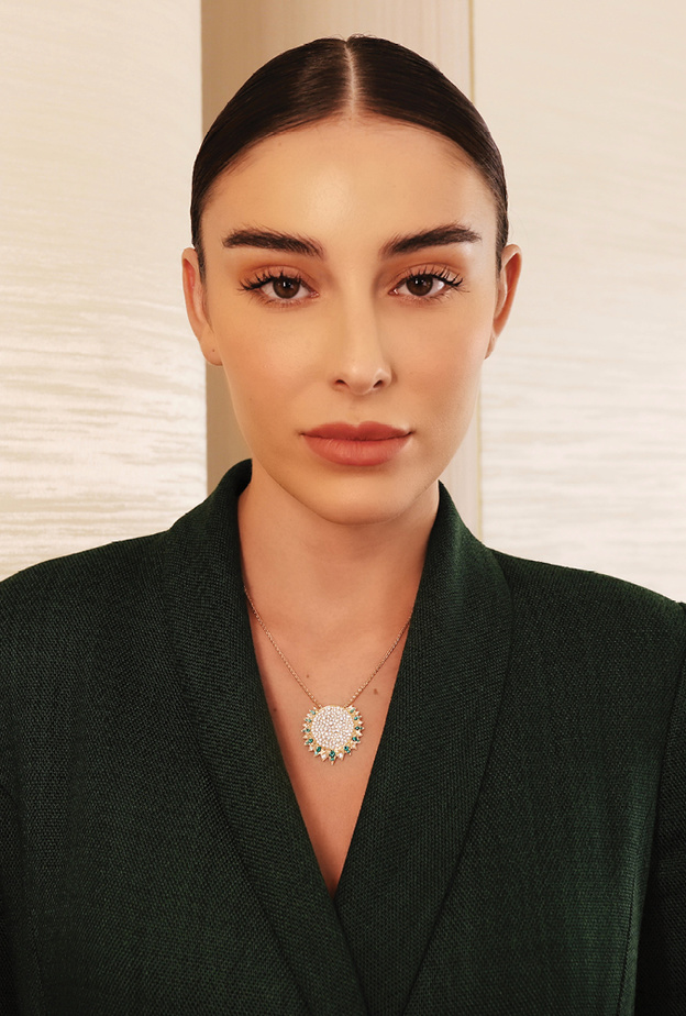 دار بياجيه تكشف عن قلادة PIAGET SUNLIGHT جديدة و متوفرة حصرياً في منطقة الشرق الأوسط